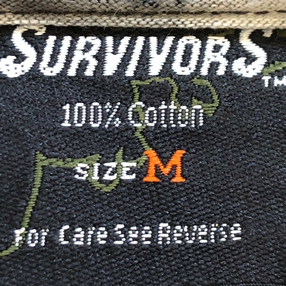 Skull T Shirt,  Unisex, Horror, Goth Graphic Tee, With Metal Studs, Size Med - Picture 6 of 7